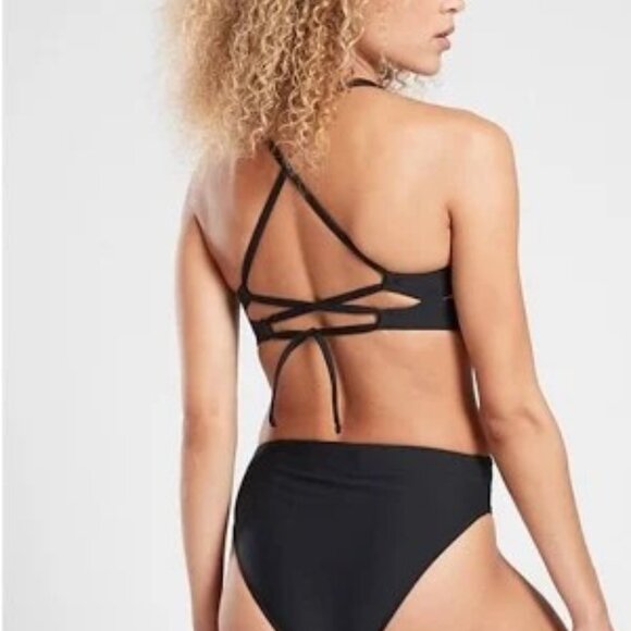 Athleta Triangle D-DD Bikini Top- Size XS- Black- NWT - Picture 1 of 2